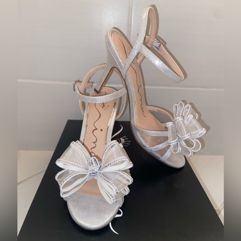 Nina Vayda Silver Bow Heels